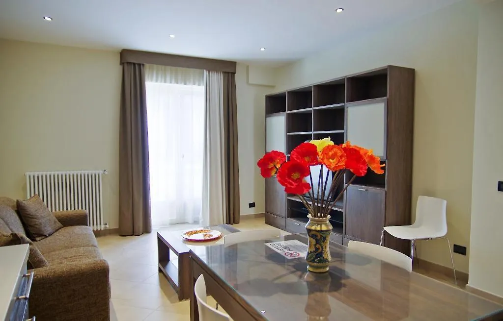 Bb 10 Serpotta - Palazzo Riolo & Restaurant Palermo 3*,